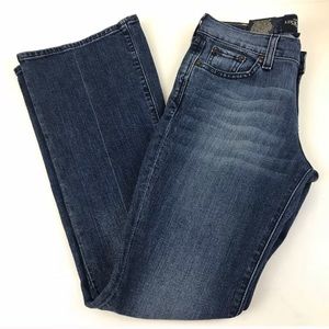 NWOT LUCKY BRAND SWEET N LOW JEANS